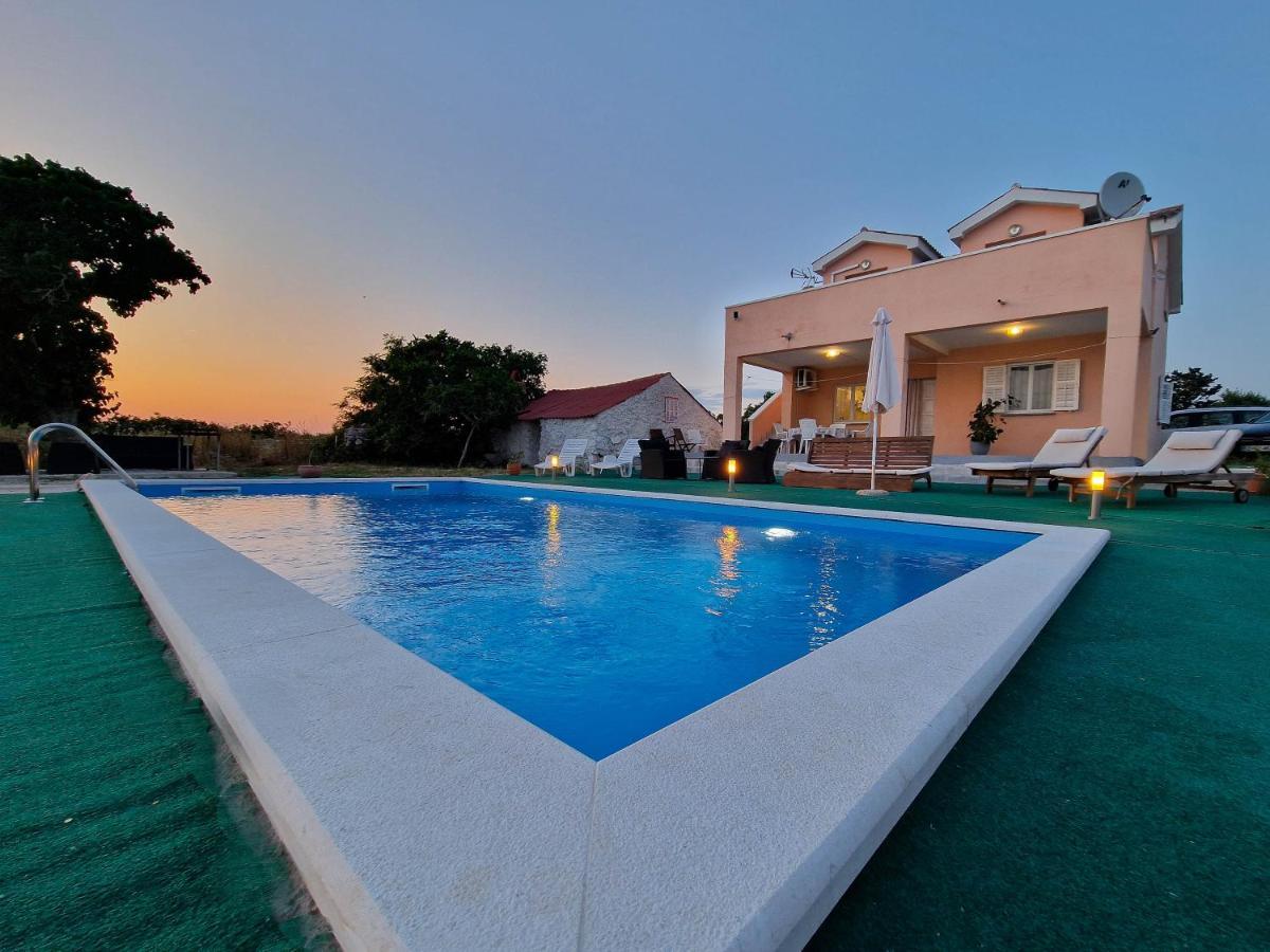 Vila Cicovac Novalja Ngoại thất bức ảnh